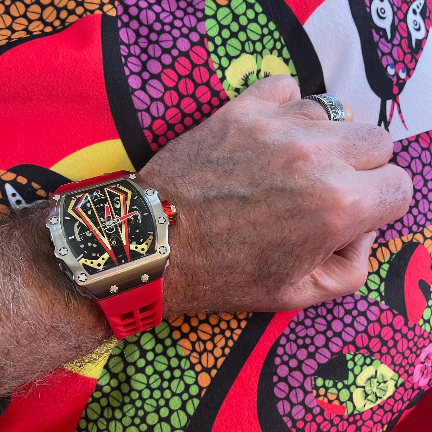 Customer photo review of Silver/red Motorsport V2 automatic