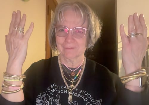 Customer photo review of Bubble Fish Charm