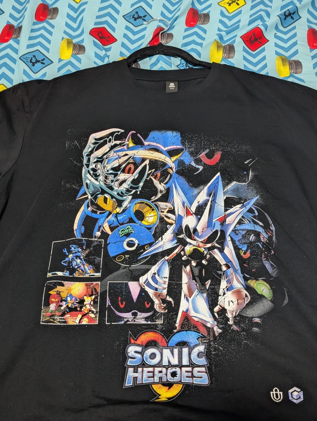 Customer photo review of Video Games 'Sonic Heroes: Neo Metal Sonic' Staple T-Shirt