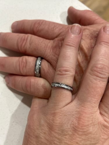 Customer photo review of The Eternal - Women's Silver 4mm Meteorite Tungsten Ring