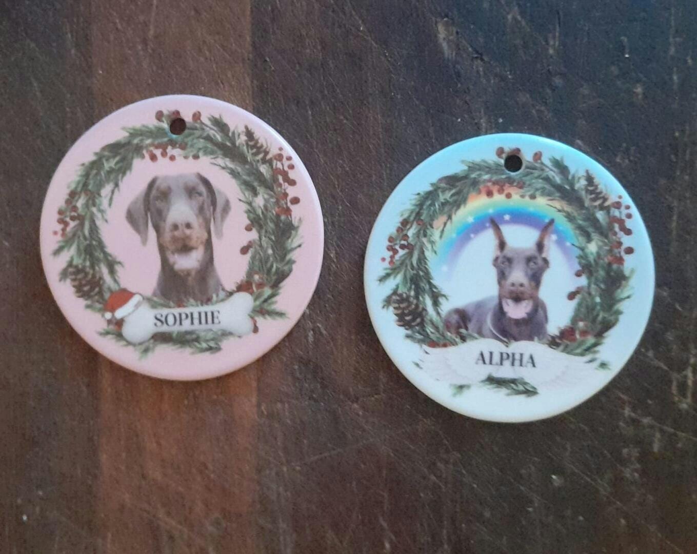 Customer photo review of Custom Photo Lovely Pet Face - Christmas Gift For Pet Lovers, Pet Memorial - Personalized Circle Ceramic Ornament OW0002