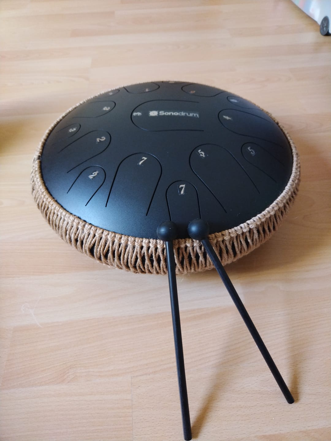 Customer photo review of Sonodrum Zungentrommel - "Premium" - Handgefertigt - 35,5cm - 15 Zungen - C-Dur
