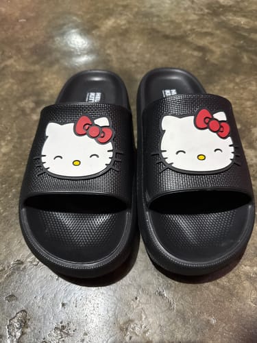 Customer photo review of Hello Kitty Black Rubby