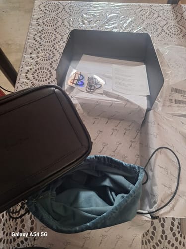 Customer photo review of Crossbody Sinaloa XL • Negro Liso