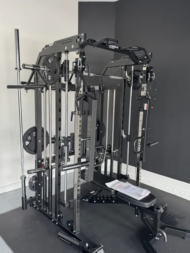 Customer photo review of Power Rack PLATE All-Inclusive Home Gym