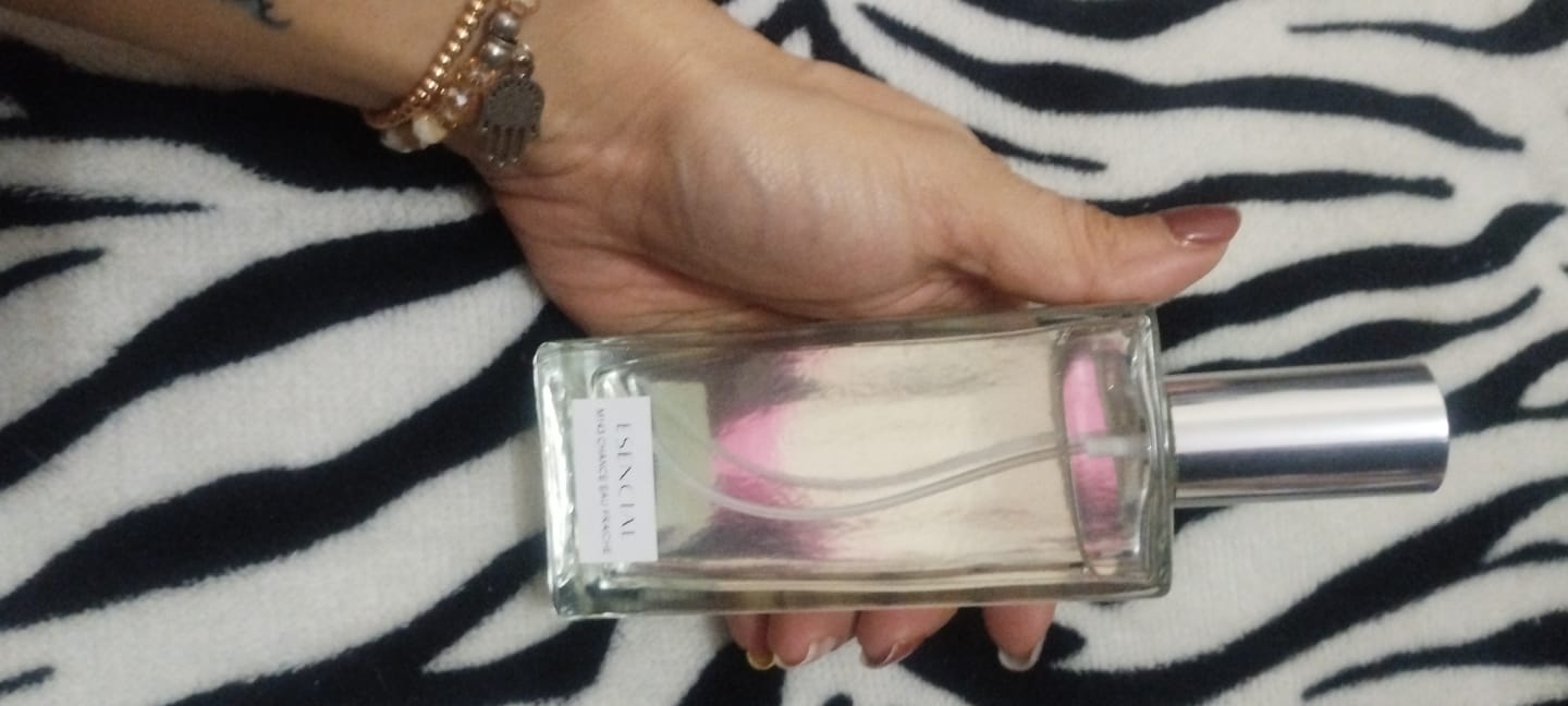 Customer photo review of M143 Inspirado en: Chance Eau Fraiche - Chanel