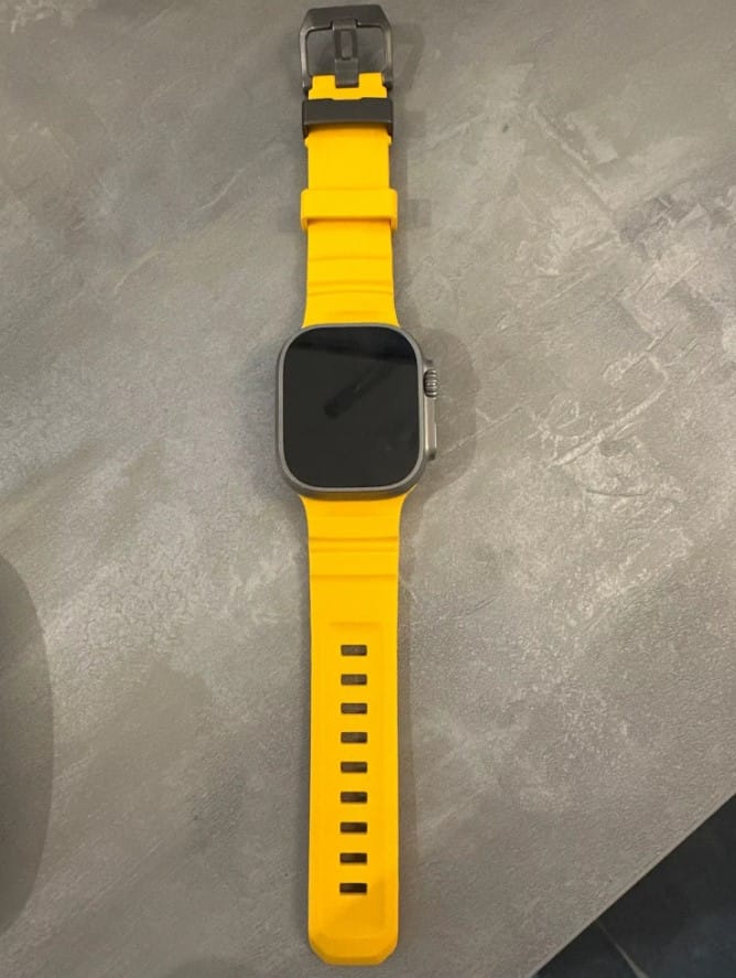 Customer photo review of Sport Soft Silicone and Titanium Buckle Strap for Apple Watch
