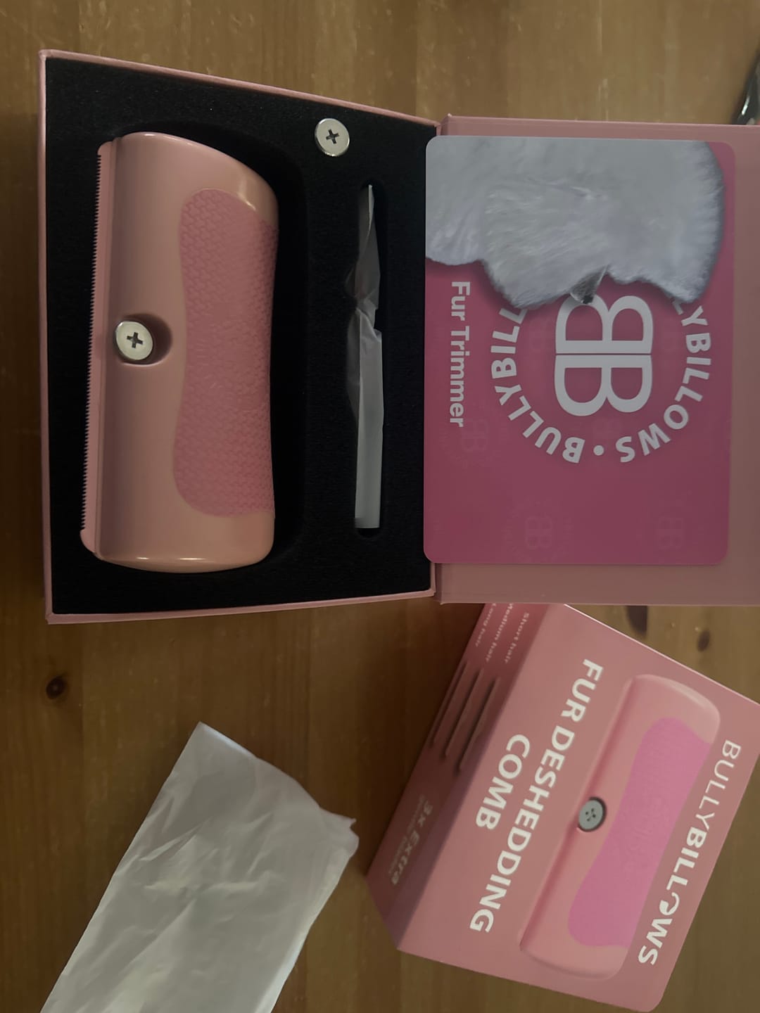 Customer photo review of Dog Deshedding Comb - Dog, Horse & Cat - Pink