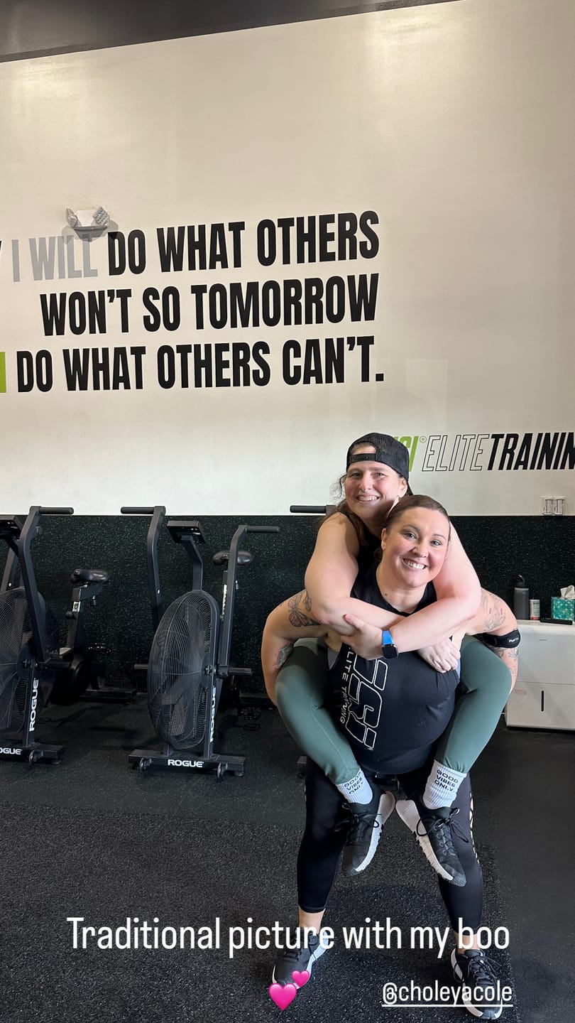 Customer photo review of Pretty Girls Squat - Women's Crew Workout Socks