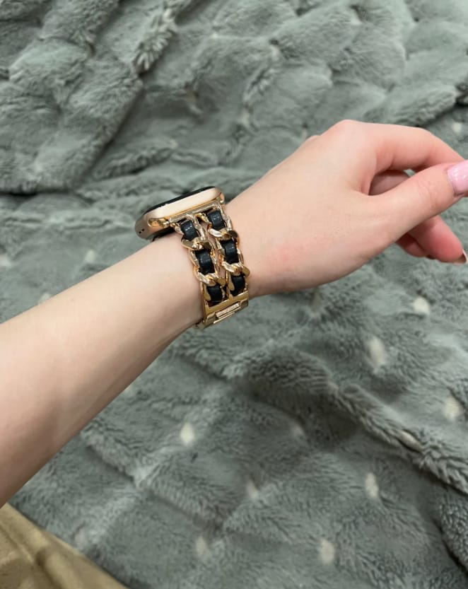 Customer photo review of Venice Bracelet for Apple Watch