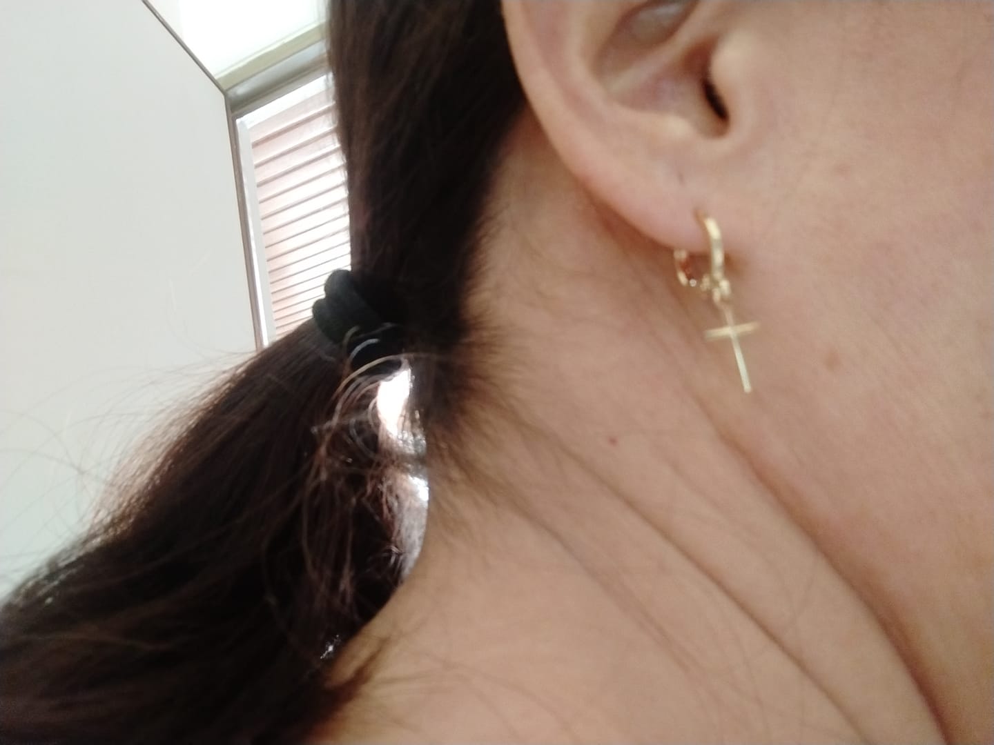 Customer photo review of Candongas Cruz en Oro laminado 18k Para Dama