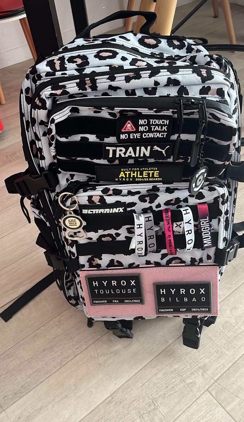 Customer photo review of Panel de Velcro para Mochilas de 45L Rosa