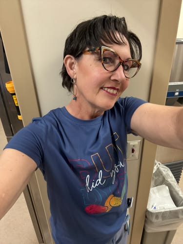 Customer photo review of The Earring Club