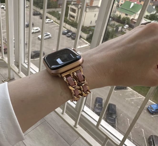 Customer photo review of Venice Bracelet for Apple Watch
