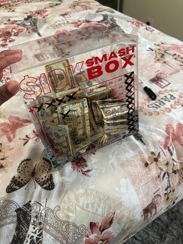 Customer photo review of Luxe Red | $10k Smashbox