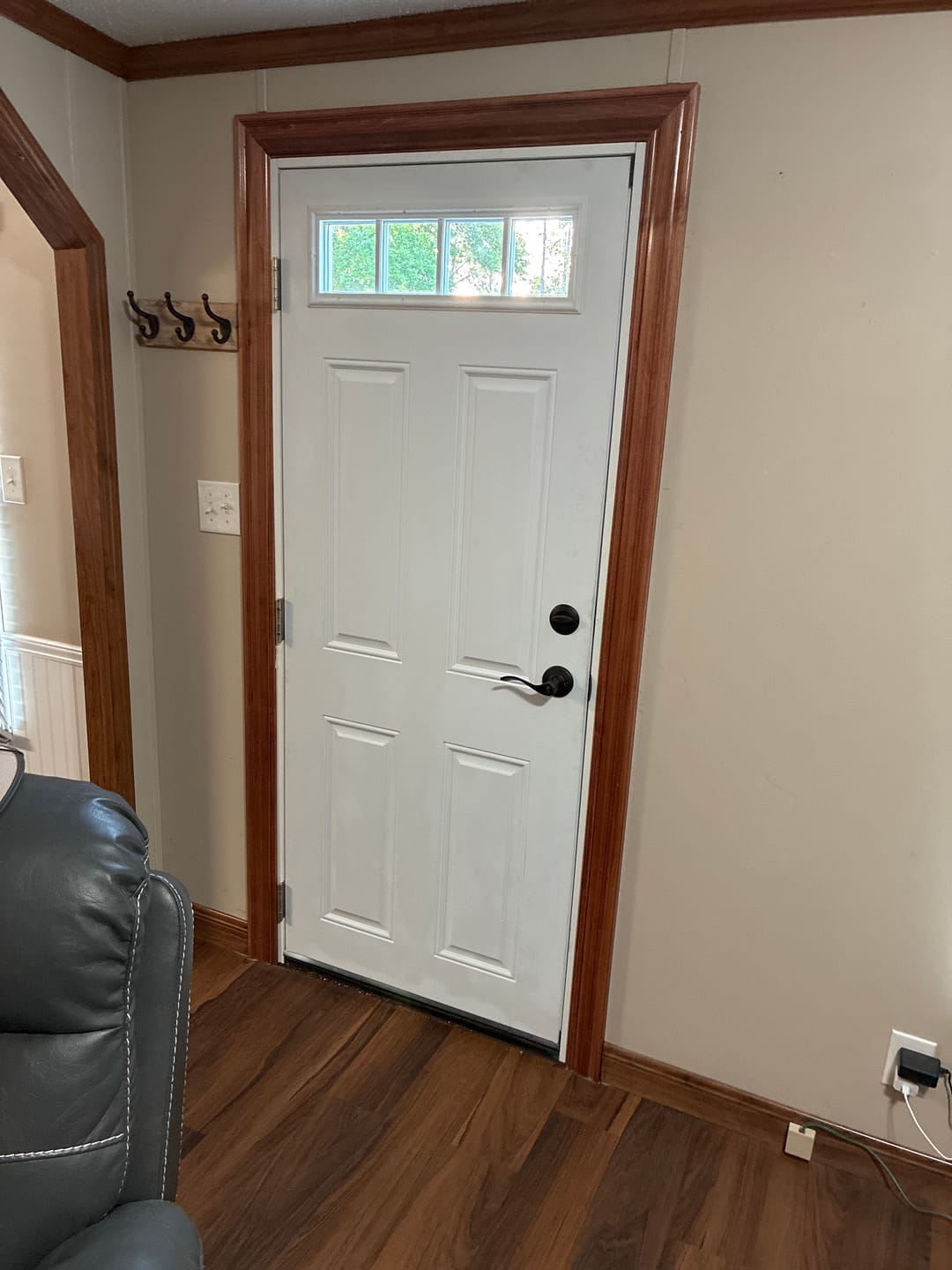 Customer photo review of Clear 4 Lite Glass and Frame Kit (24" x 8" Frame Size)