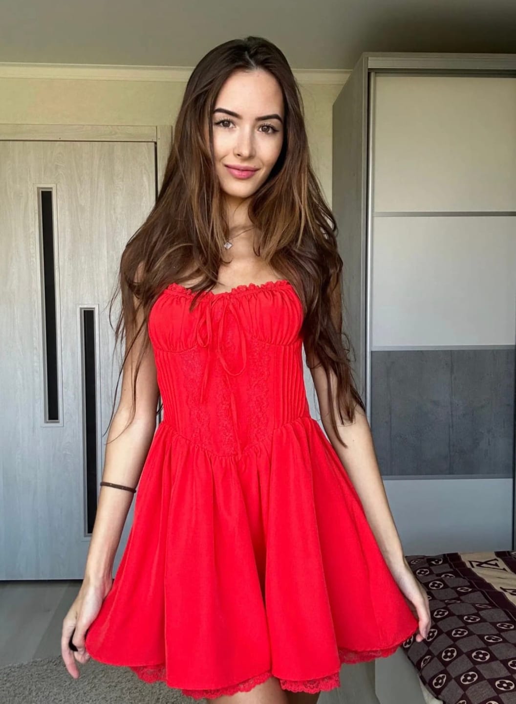 Customer photo review of Luna
