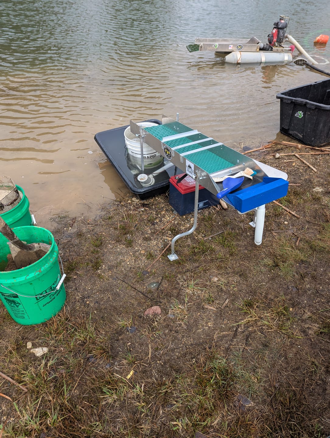 Customer photo review of 22" Wide Stance Leg Kit for Gold Highbankers & Sluices