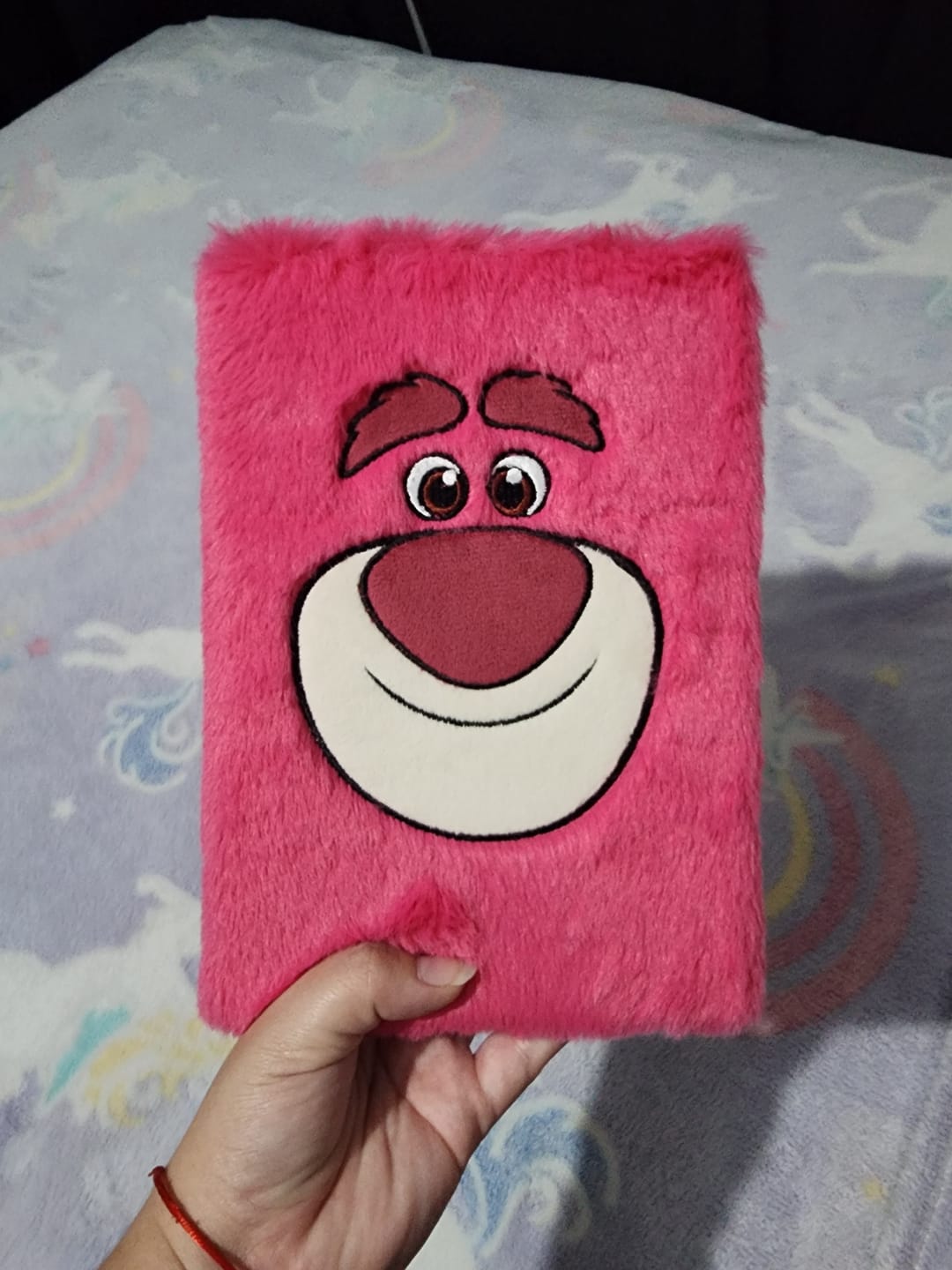 Customer photo review of Mooving Notes - Libreta A5 Tapa Peluche Lotso