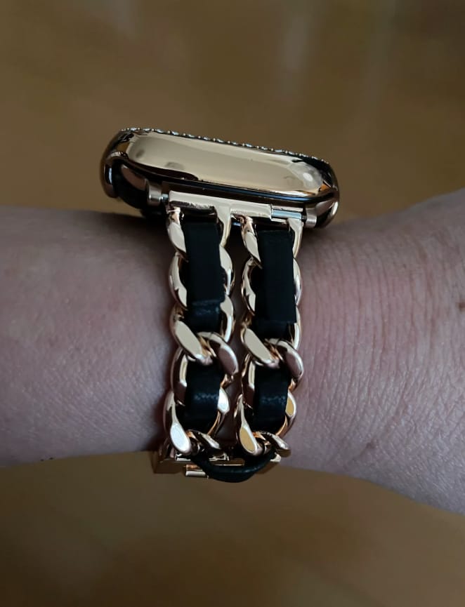 Customer photo review of Venice Bracelet for Apple Watch