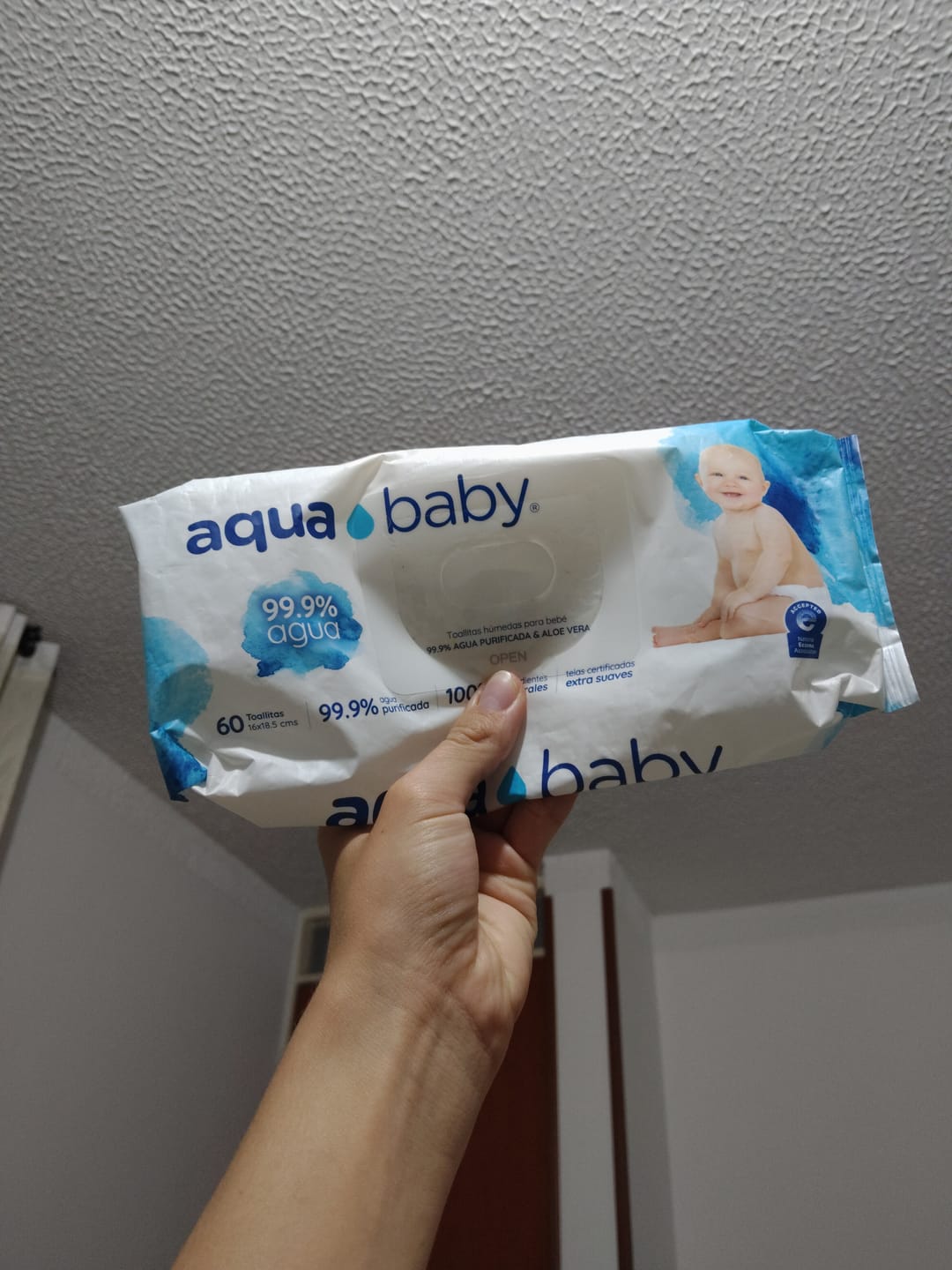 Customer photo review of Aqua Baby 4 Bolsas de 60 Toallitas Húmedas