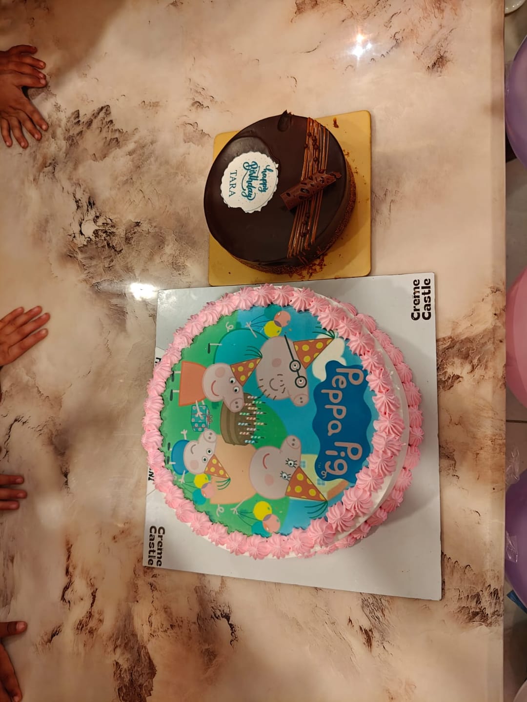 Customer photo review of Peppa Pig Family Photo Cake