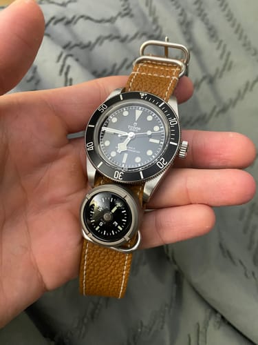 Customer photo review of W.O.E. Submersible Wrist Compass