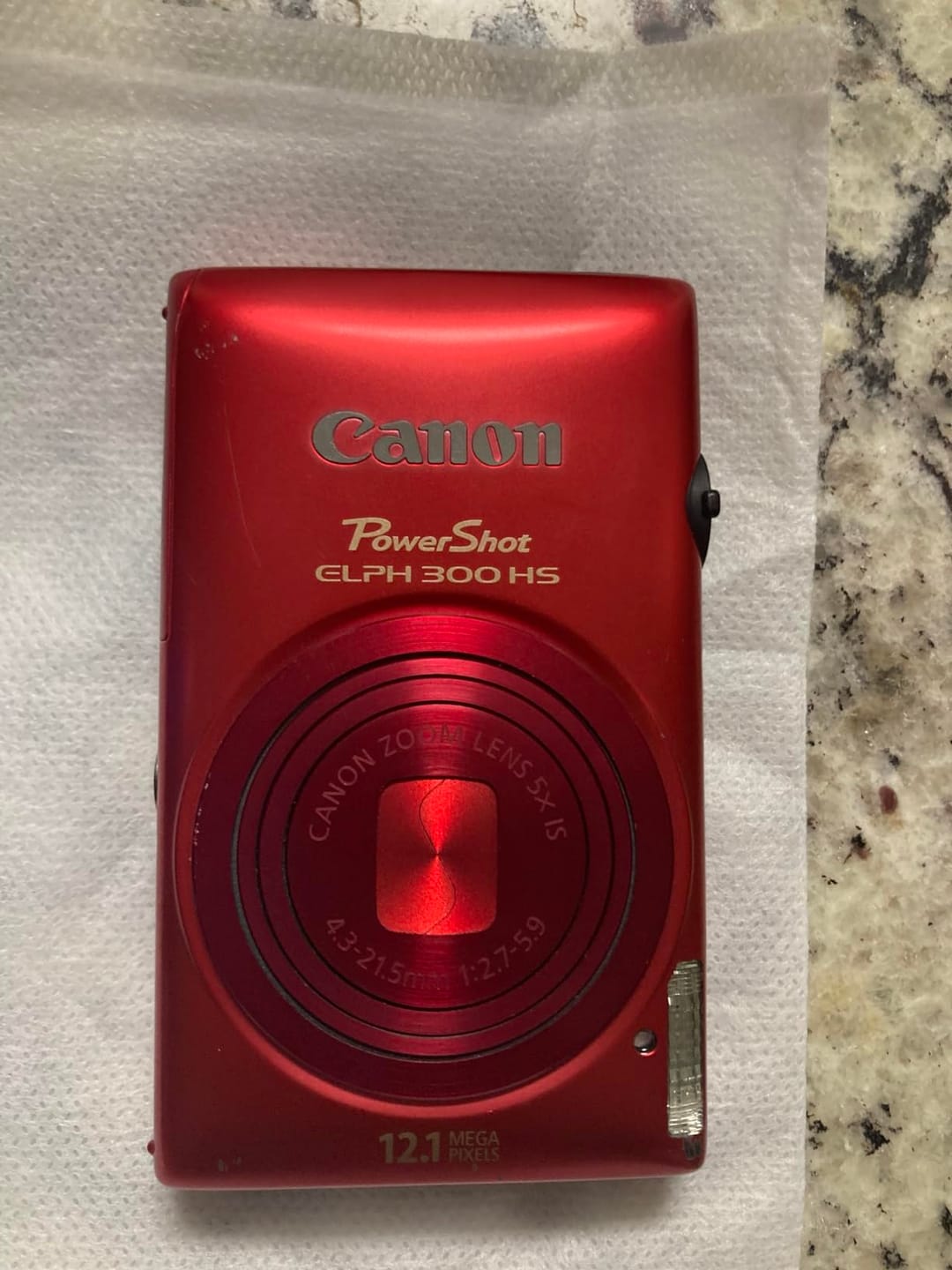 Customer photo review of CANON POWERSHOT ELPH 300 HS [BLACK]