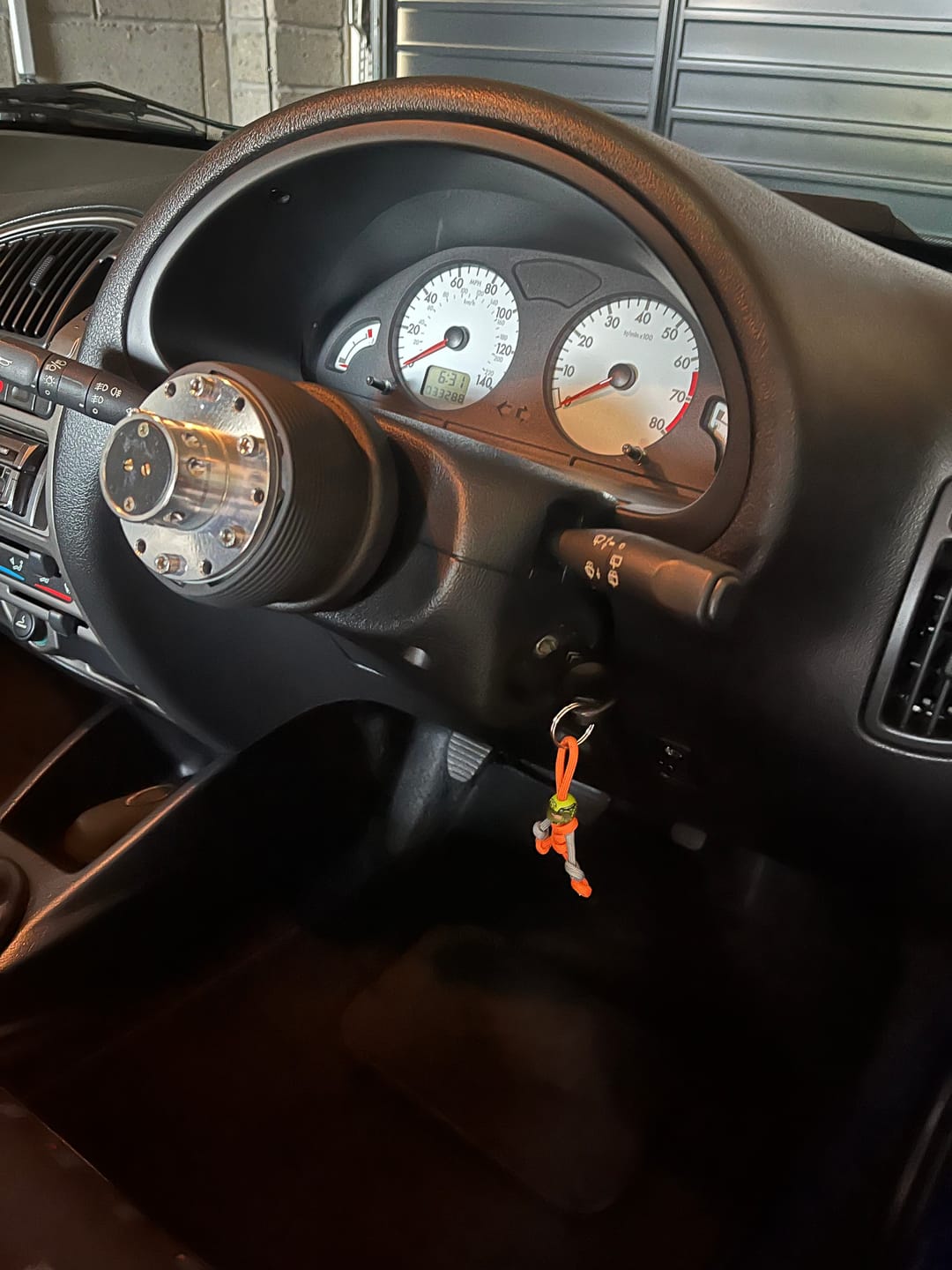 Customer photo review of Limited Edition 2025 Lando Norris Racing Paracord Buddy Keychain