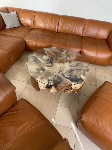 Customer photo review of NAGA Couchtisch aus Wurzelholz rund Ø 100 cm mit Glasplatte