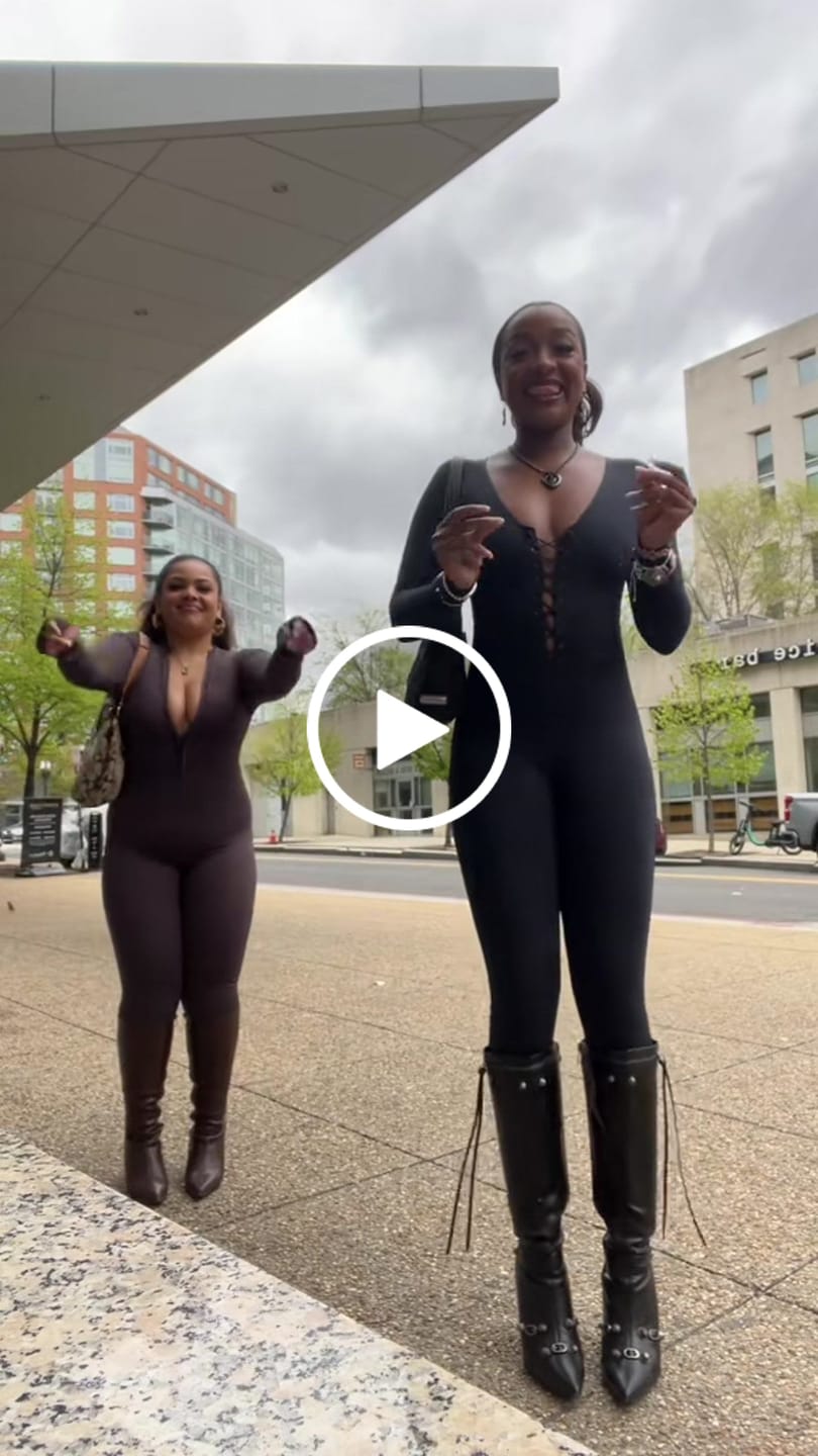 Customer video review of ROXY