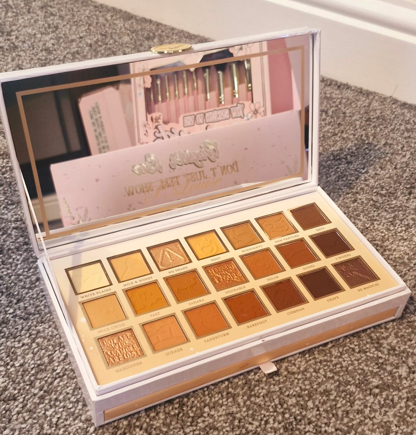 Customer photo review of P.Louise A Desert Full Of Desire Palette