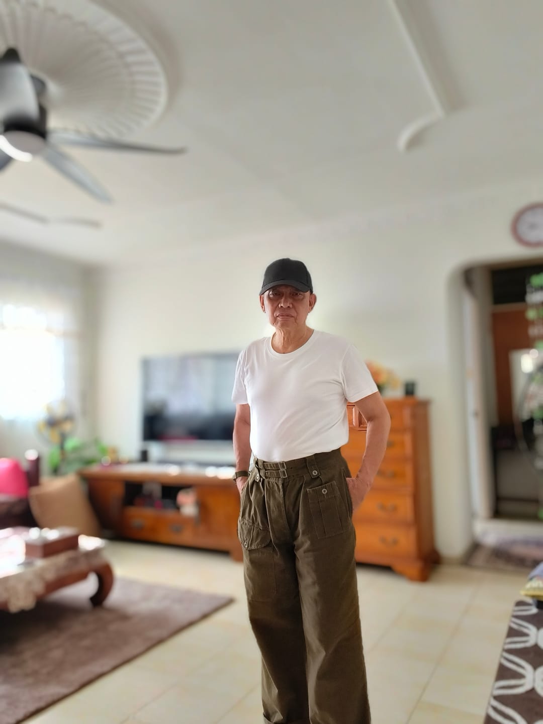 Customer photo review of 1943 British Army KD & JG Gurkha Bermuda Pants - Olive