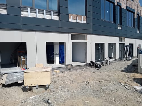 Customer photo review of Numero civico sagomato modello Line 01 Alluminio