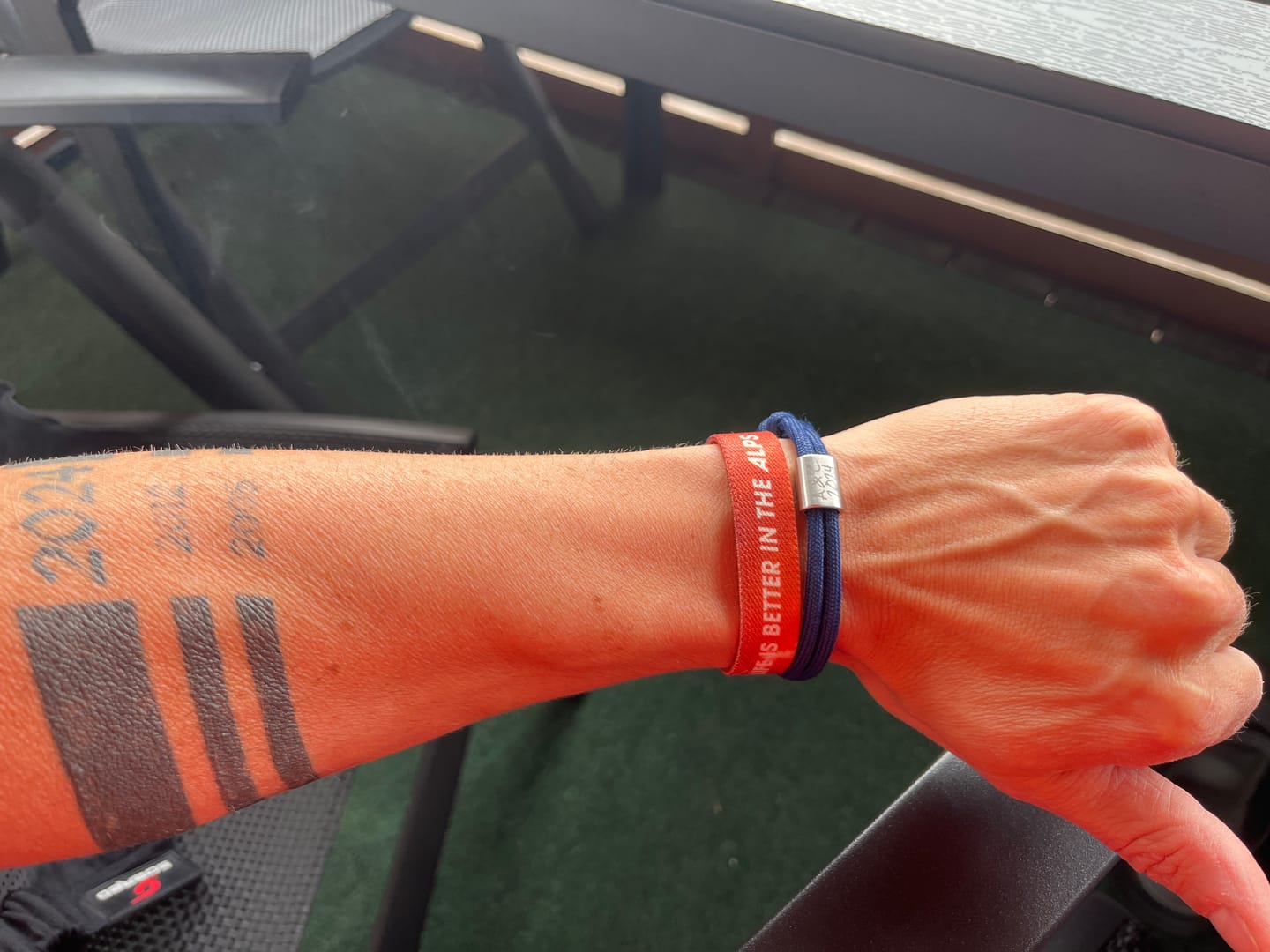 Customer photo review of Life is better in the Alps - Blitze - Elastisches Armband