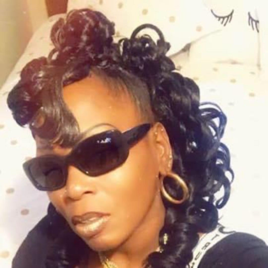Customer photo review of Freetress YAKY CANDY CURL Ponytail