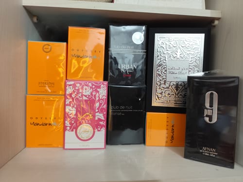 Customer photo review of Lattafa Fakhar for Men Eau de Parfum Spray  3.4 oz