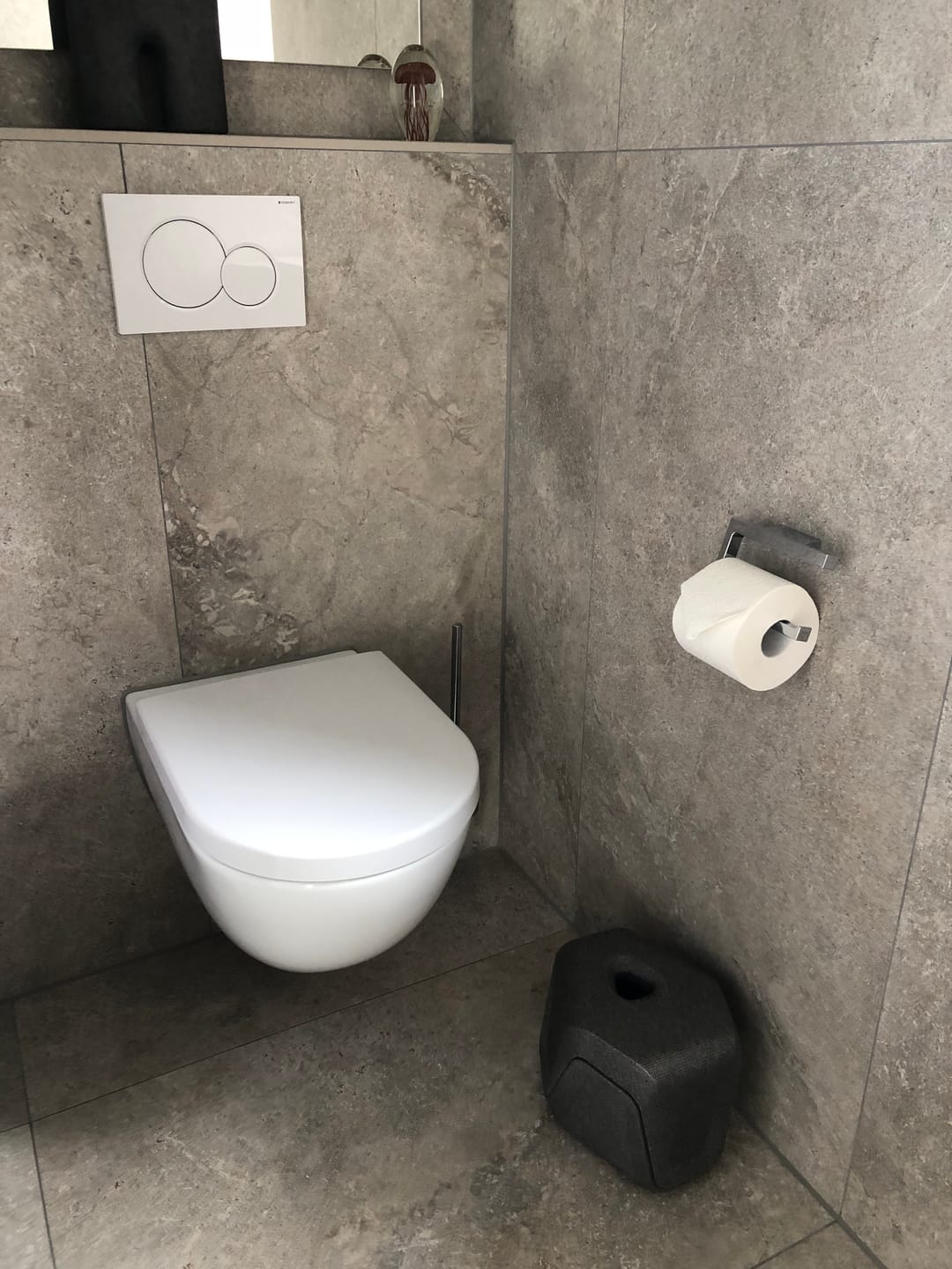 Customer photo review of stuul® Toilet Stool | The Poop Stool | Classic Collection