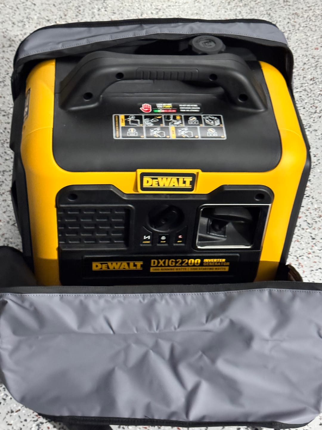 Customer photo review of Large Universal Fit Generator Bag