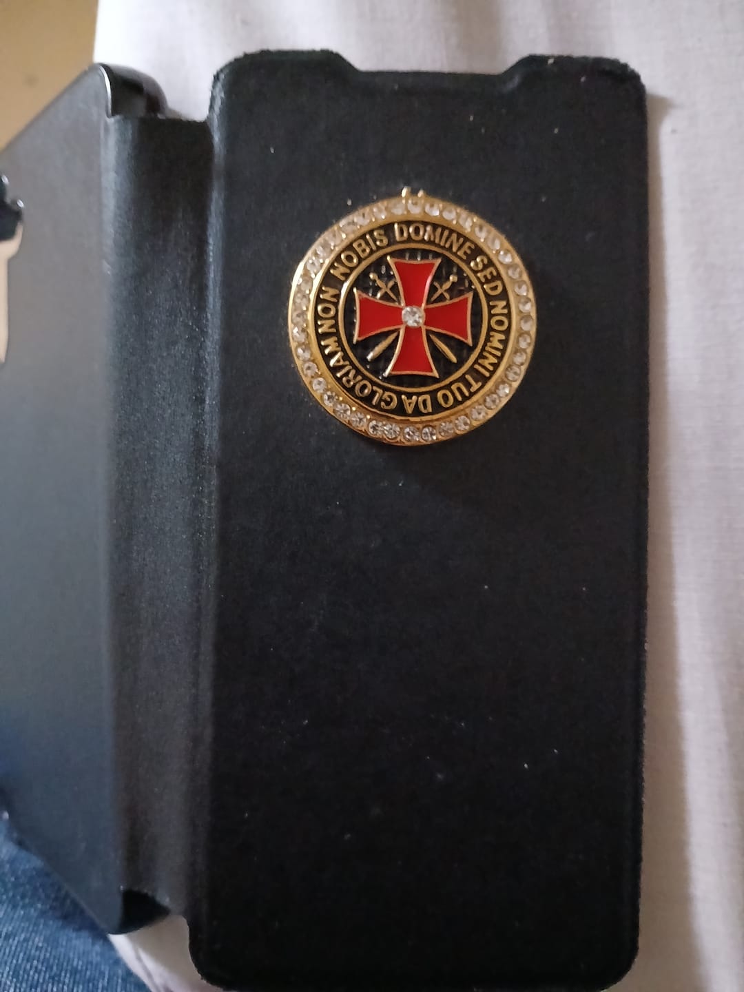 Customer photo review of Collier du Seigneur Templier
