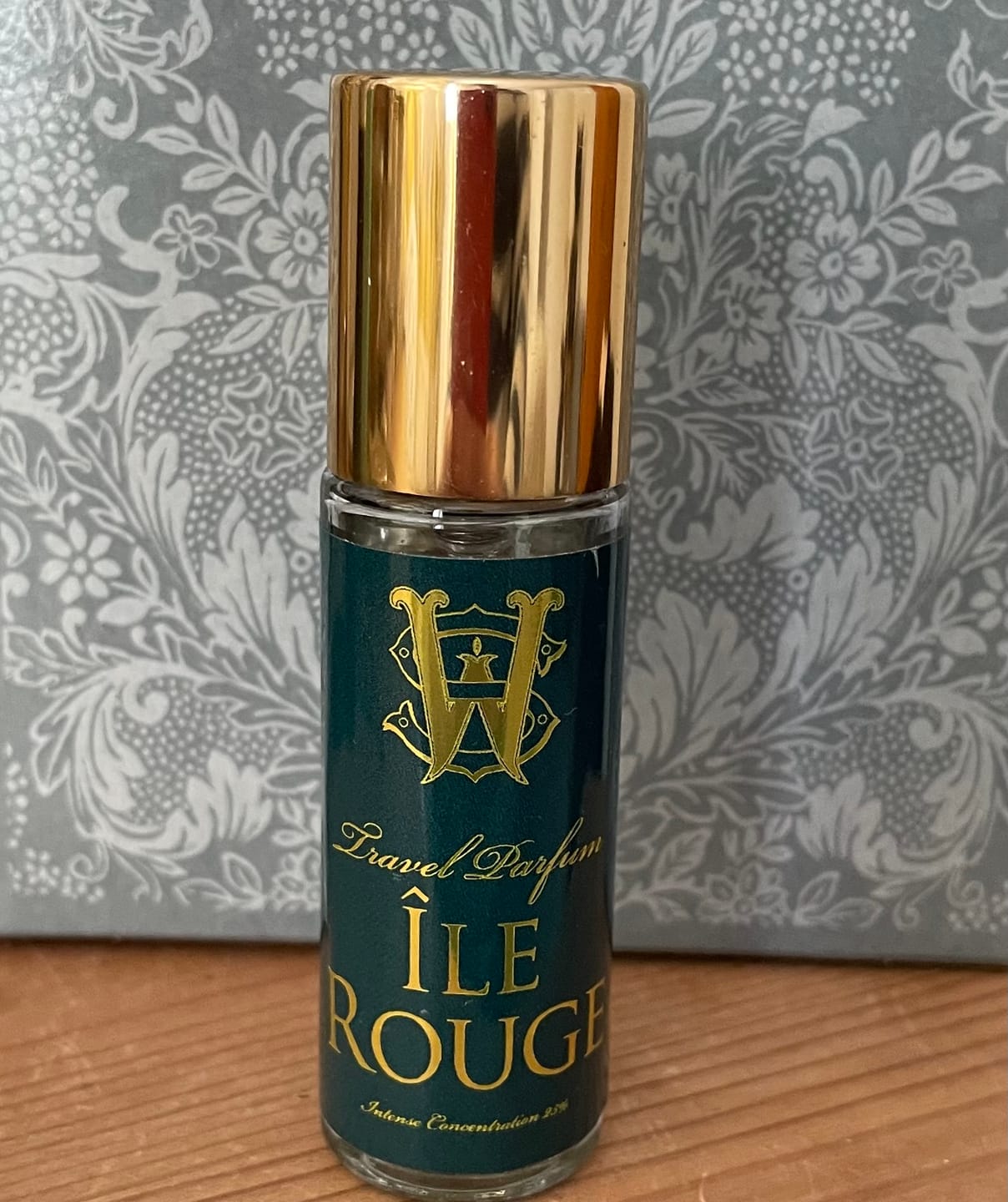Customer photo review of Ile Rouge