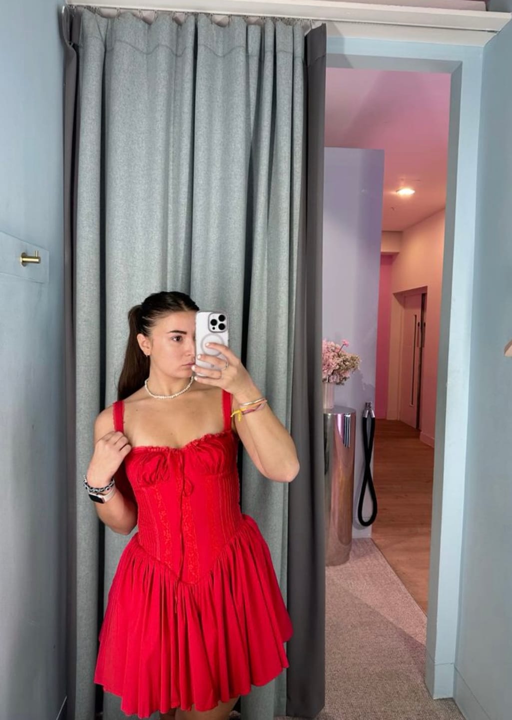 Customer photo review of Luna