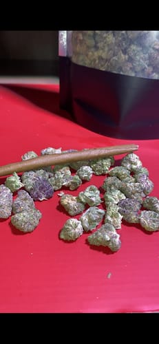 Customer photo review of Cake Batter THCA Flower