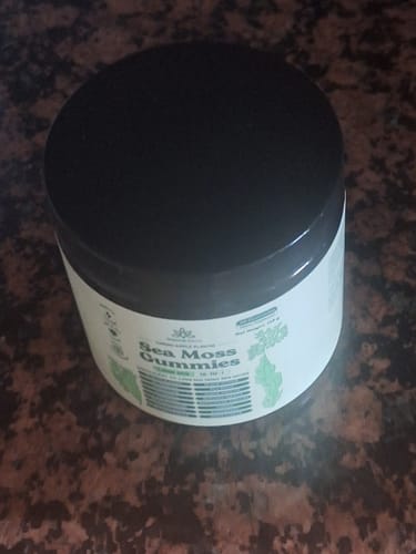 Customer photo review of Sea Moss 16-In-1 Gummies