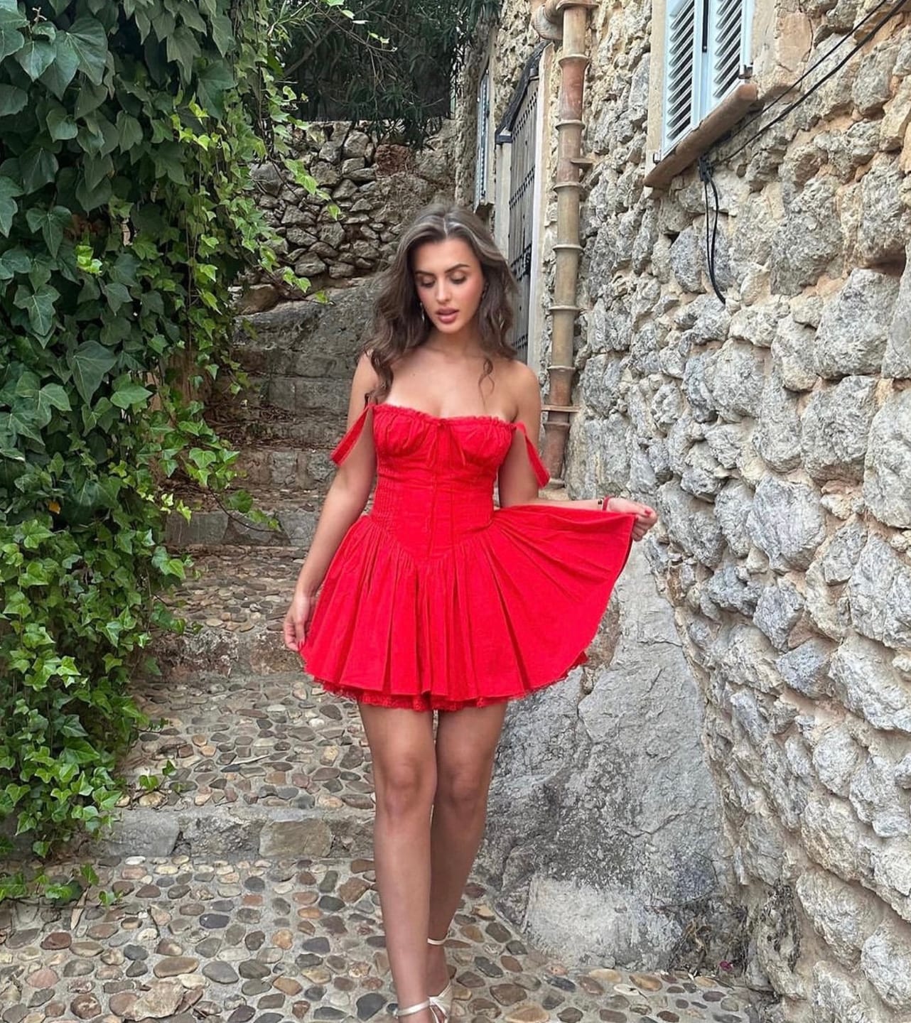 Customer photo review of Luna