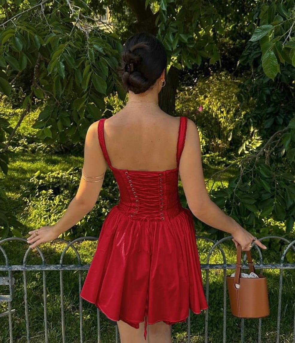 Customer photo review of Luna