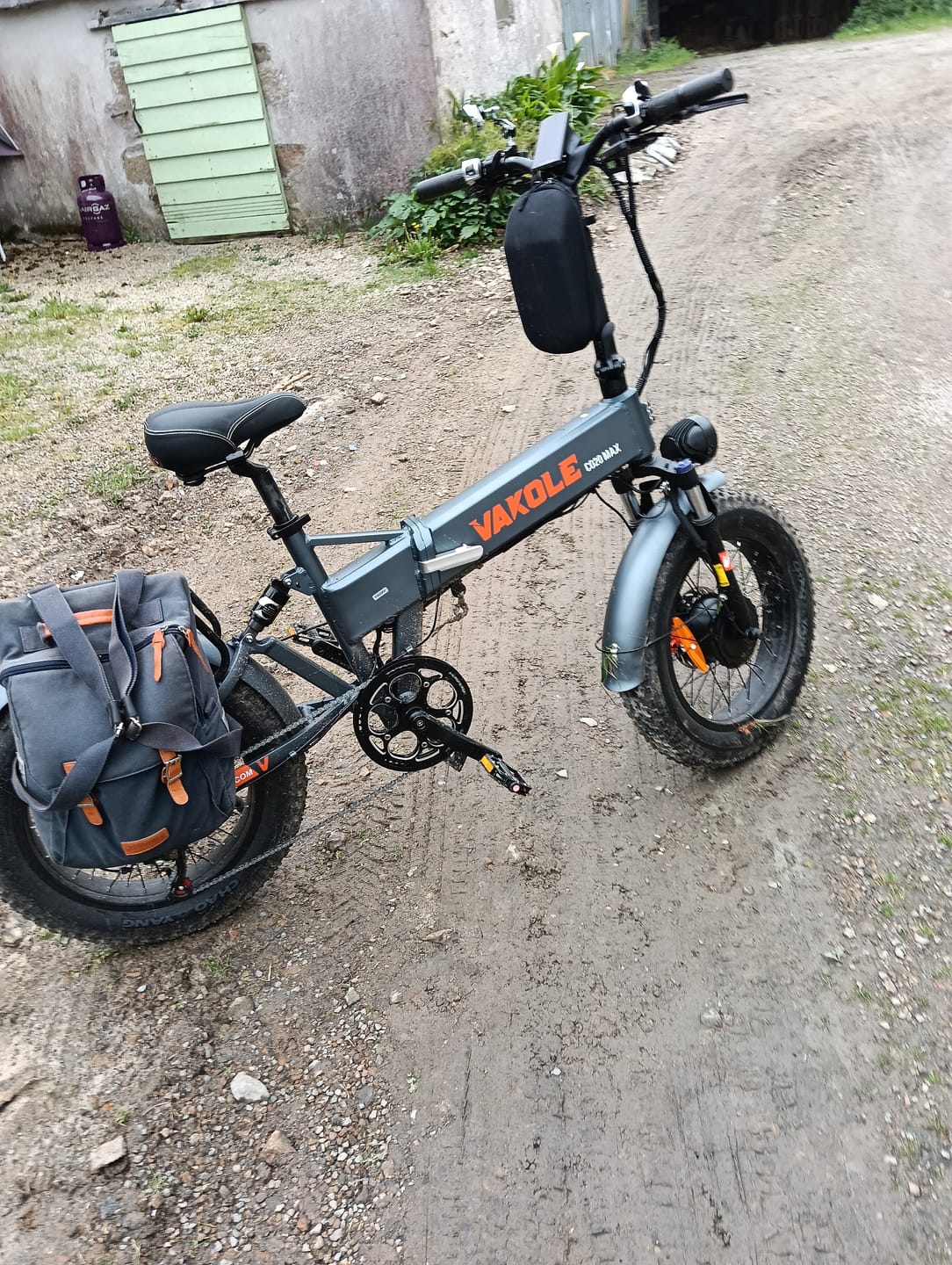 Customer photo review of Vakole CO20 MAX 750W*2 Dual Motor 20" Folding Fat Bike 960Wh with Torque Sensor 20Ah Battery