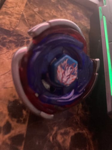 Customer photo review of Takara Tomy Big Bang Pegasus Beyblade BB-105 / Cosmic Pegasus F:D - With Launcher