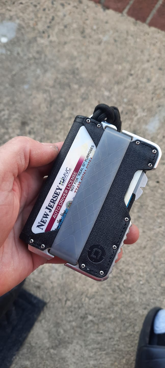 Customer photo review of DTEX 3 Pocket Bifold