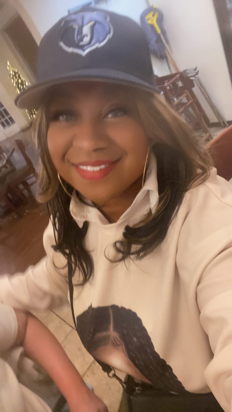 Customer photo review of Citha Hazel Brown Prescription Colored Contact Lenses